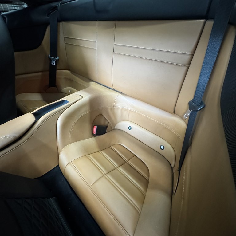2015 Ferrari CALIFORNIA T Image 9