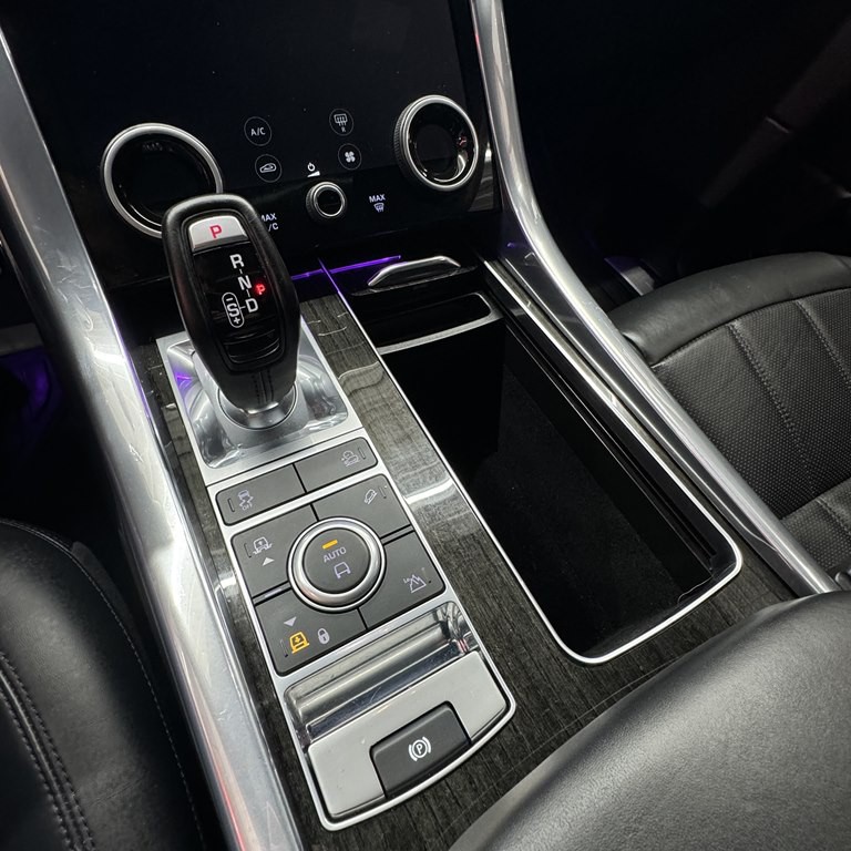 2020 Land Rover Range Rover Sport Image 12