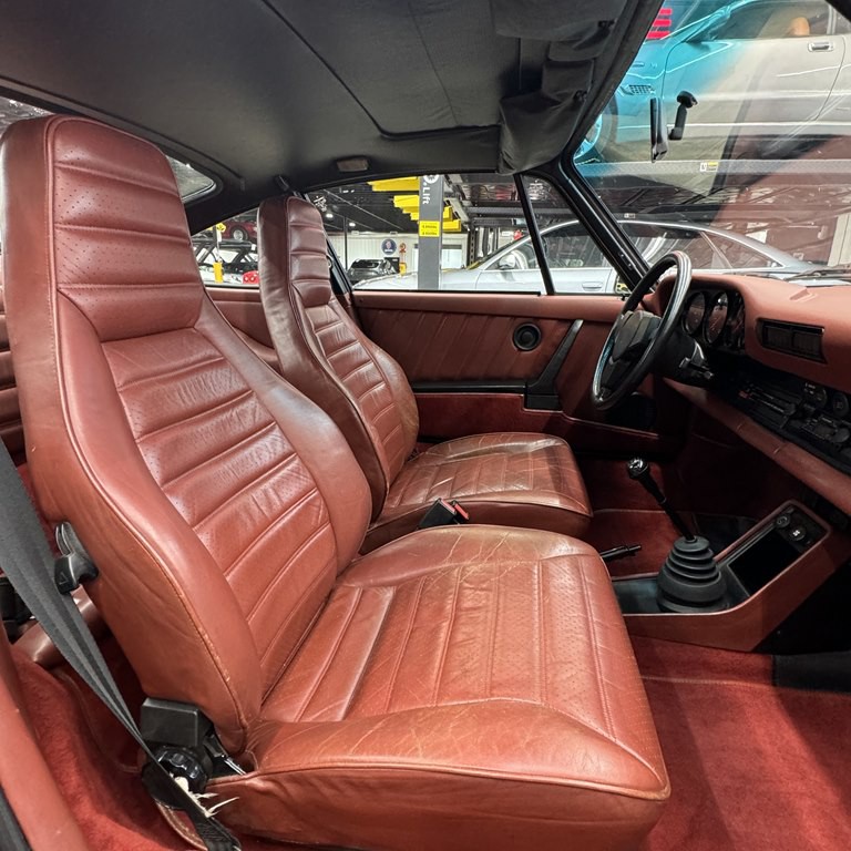 1982 Porsche 911 Image 6
