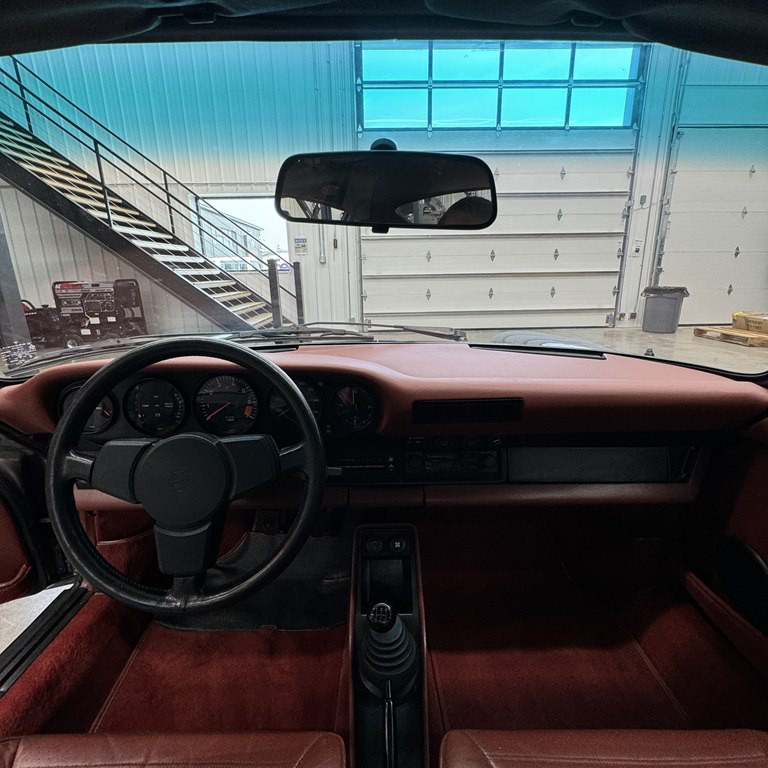 1982 Porsche 911 Image 10