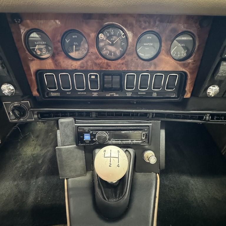 1971 Jaguar E Type Image 11