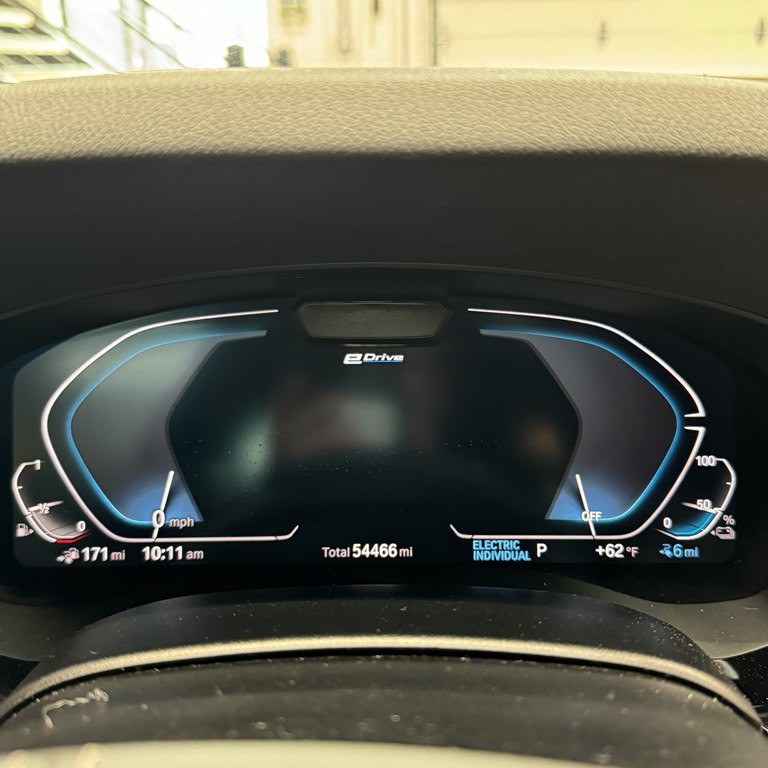 2021 BMW 5 Series Image 8