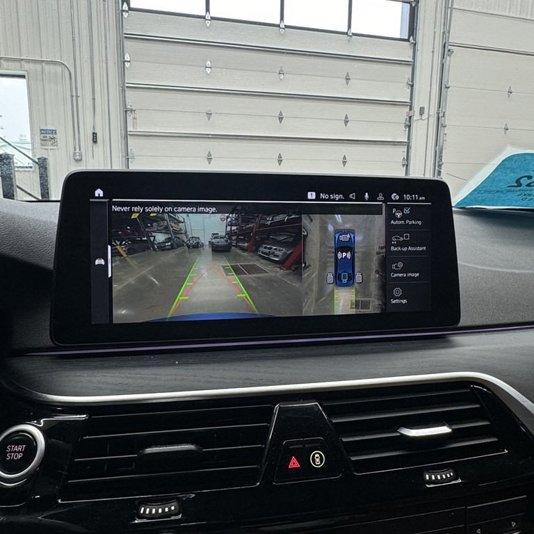 2021 BMW 5 Series Image 12