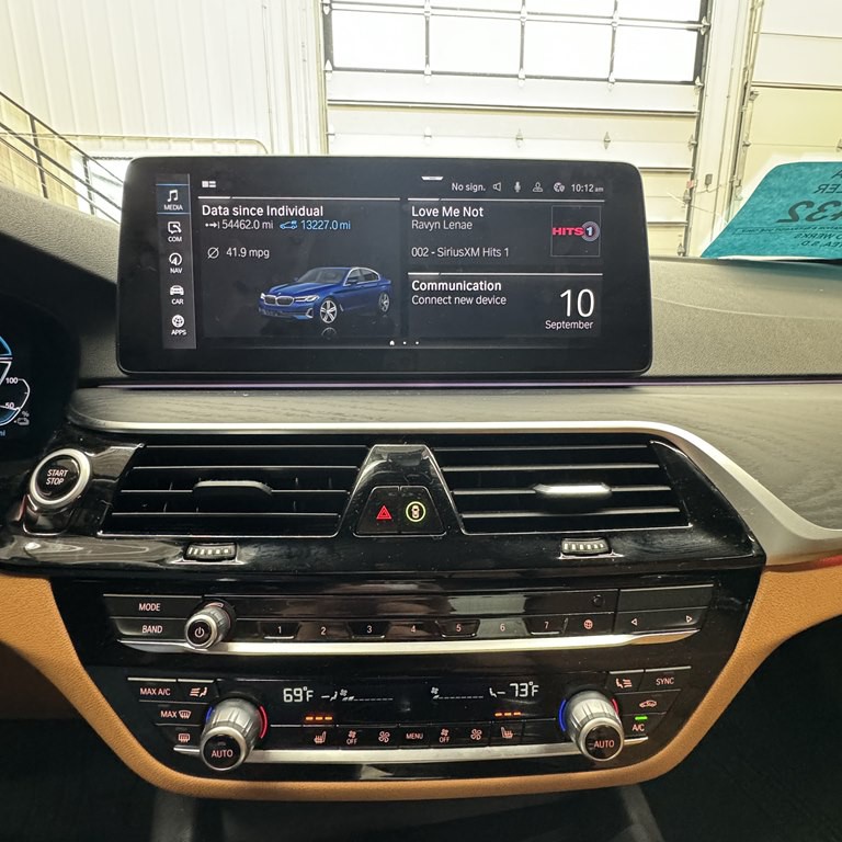 2021 BMW 5 Series Image 13