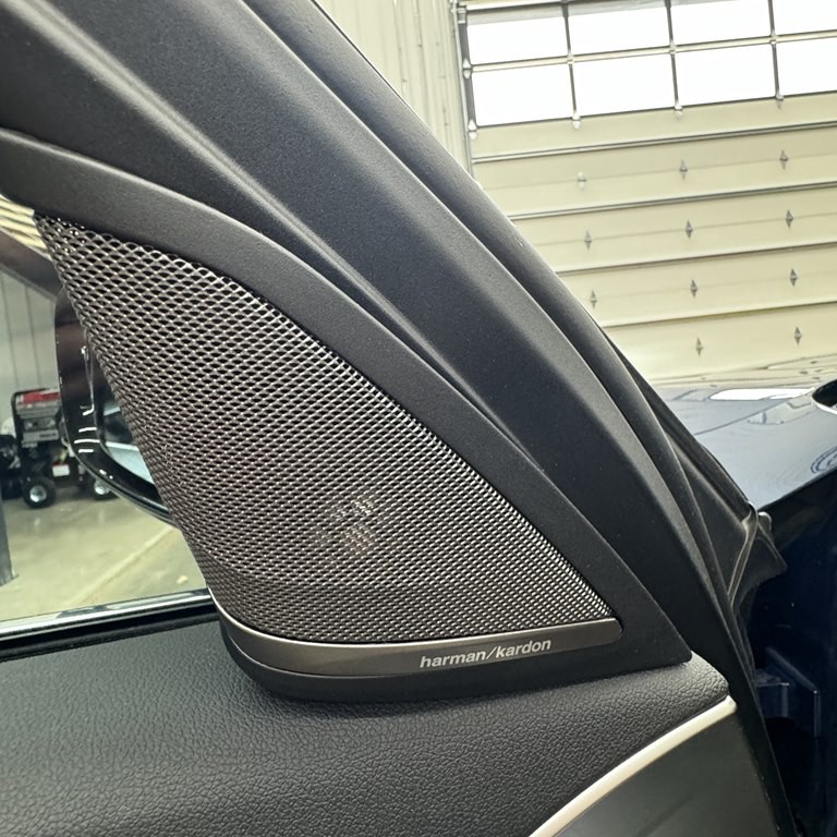 2021 BMW 5 Series Image 16