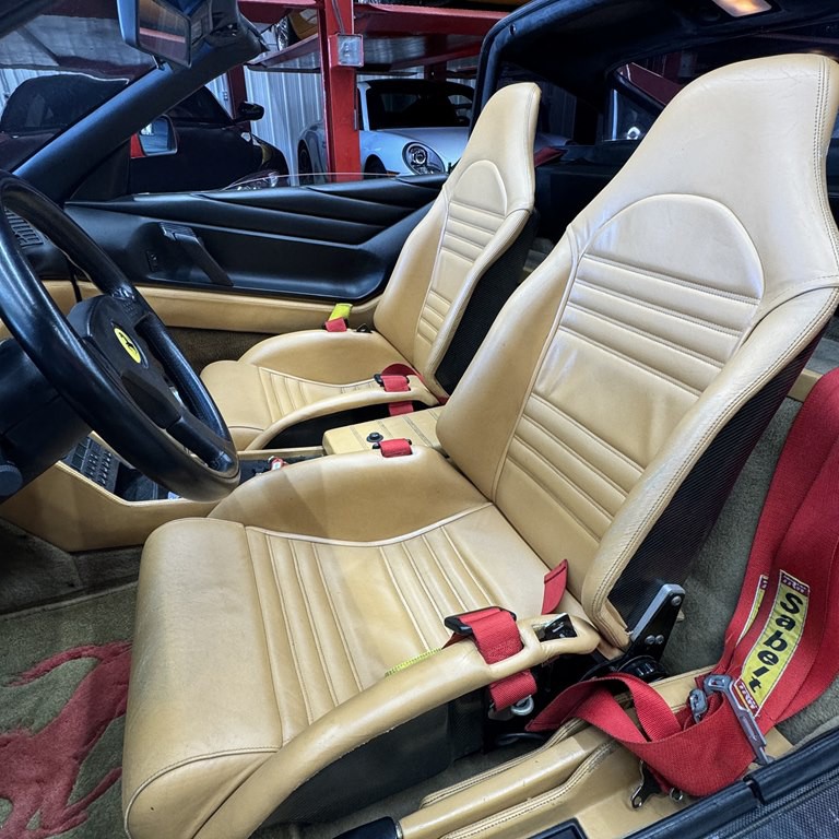 1989 Ferrari 348 Image 5