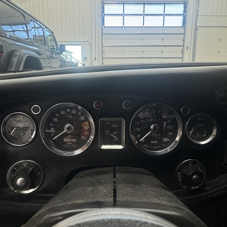 1974 MG MGB Image 9