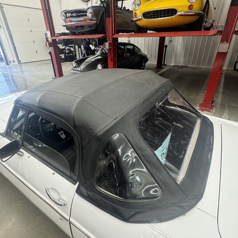 1974 MG MGB Image 17