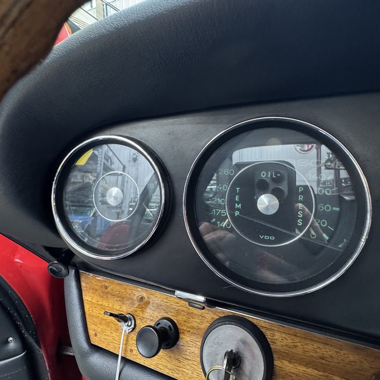 1965 Porsche 911 Image 12