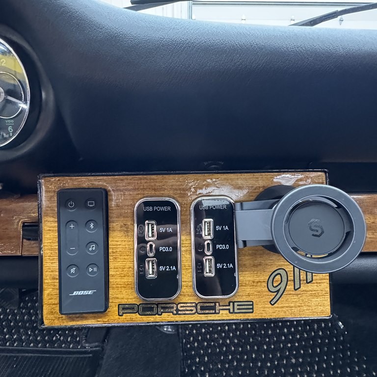 1965 Porsche 911 Image 14