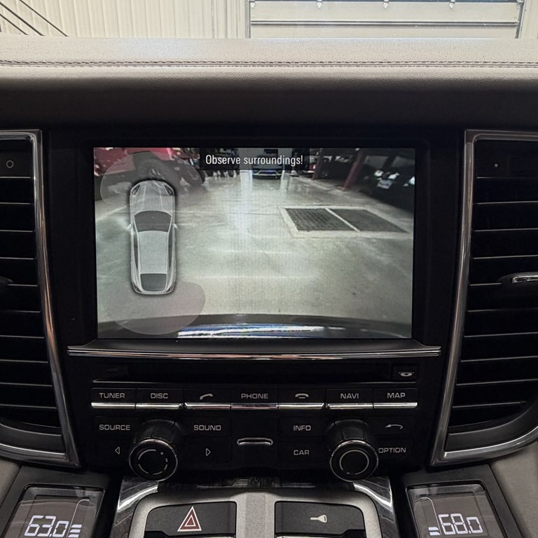 2011 Porsche Panamera Image 13