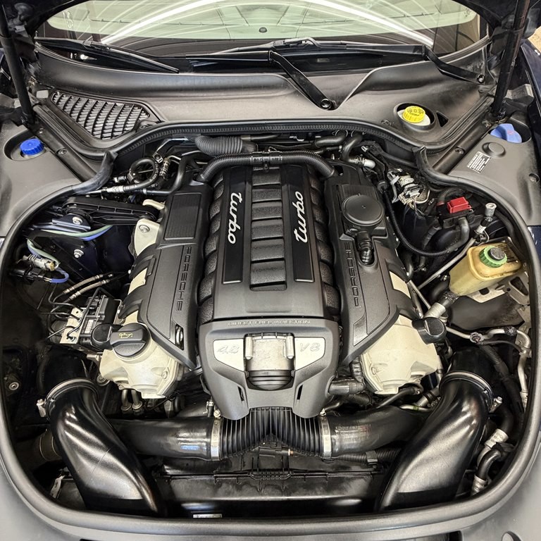 2011 Porsche Panamera Image 21
