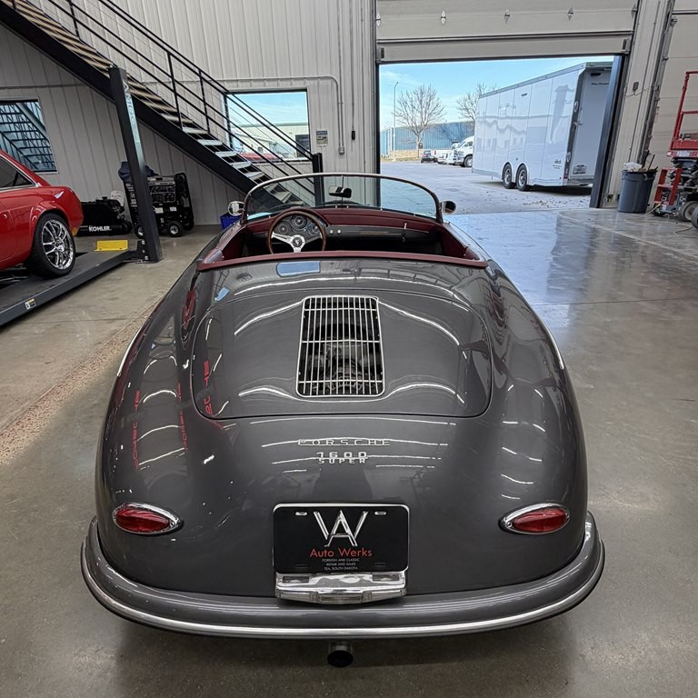 1970 Porsche 356 Image 4