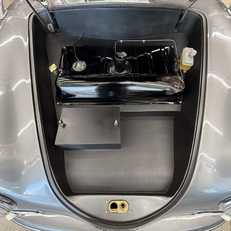 1970 Porsche 356 Image 14