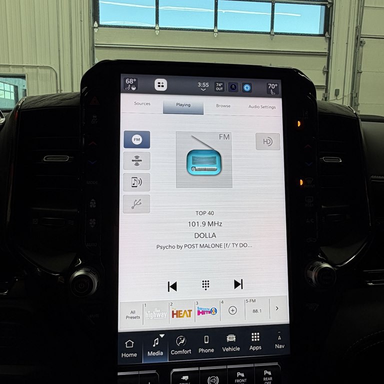 2025 RAM 2500 Image 11