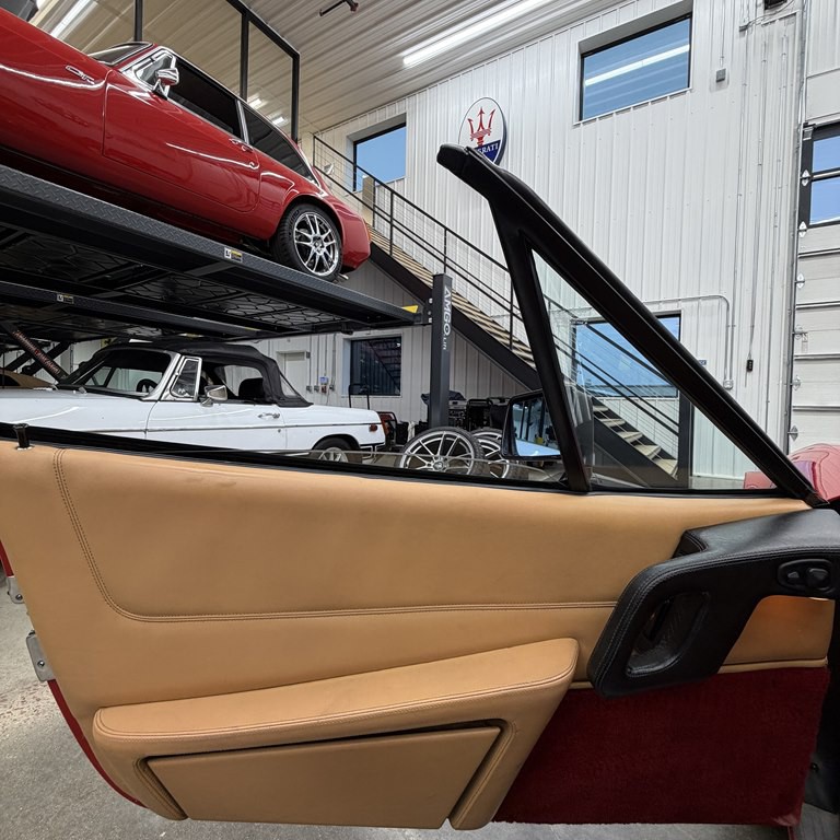 1987 Ferrari 328 Image 14