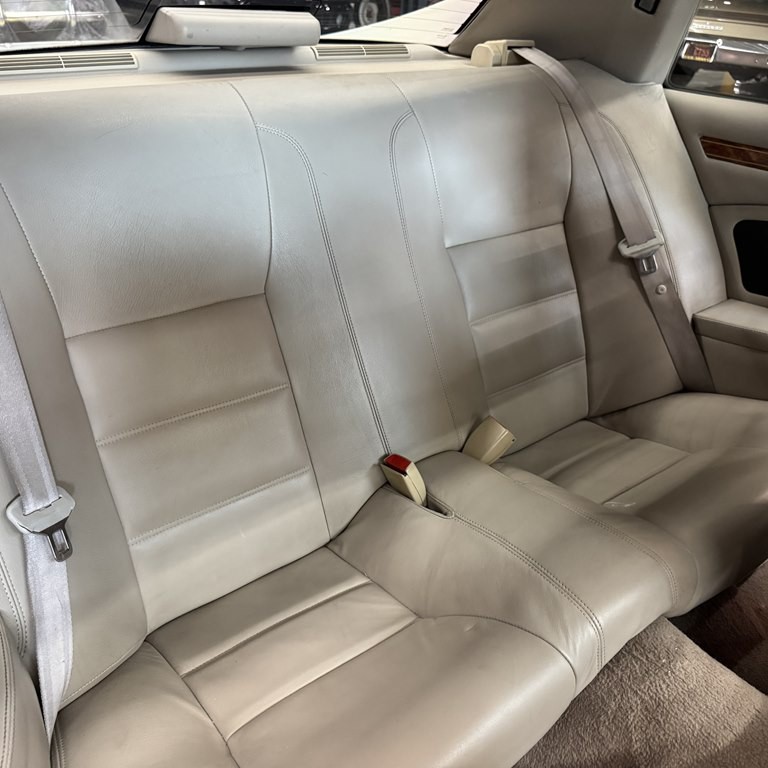 1995 Jaguar XJ Image 8