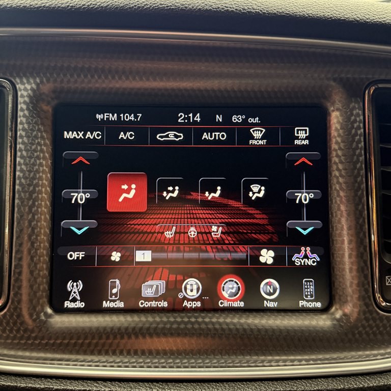 2016 Dodge Challenger Image 13