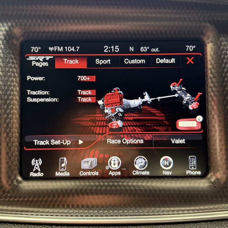 2016 Dodge Challenger Image 15