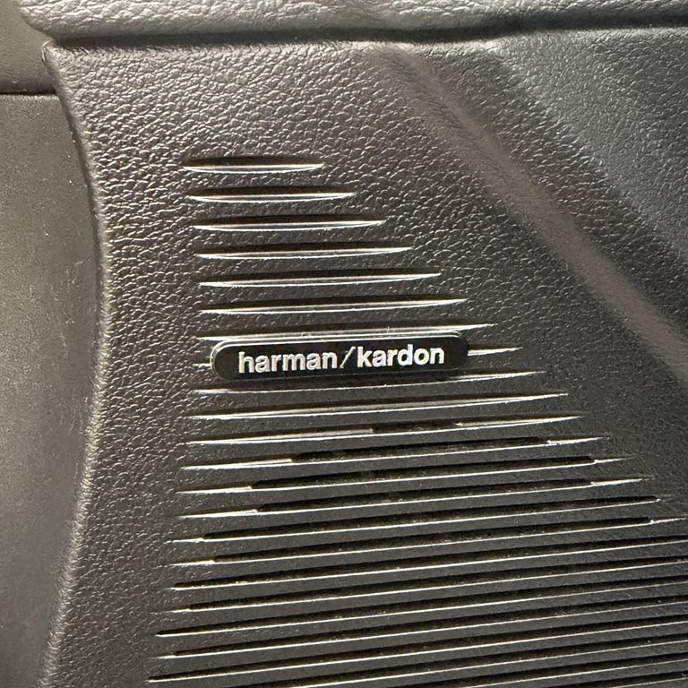 2016 Dodge Challenger Image 20