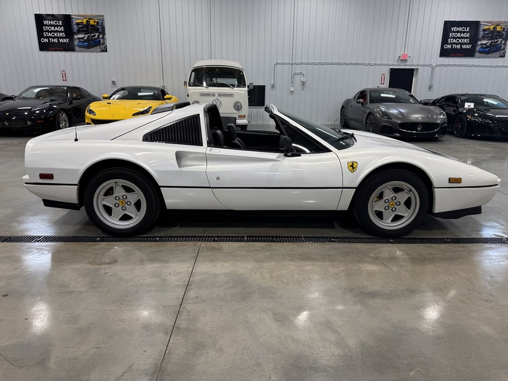 1986 Ferrari 328 Image 2