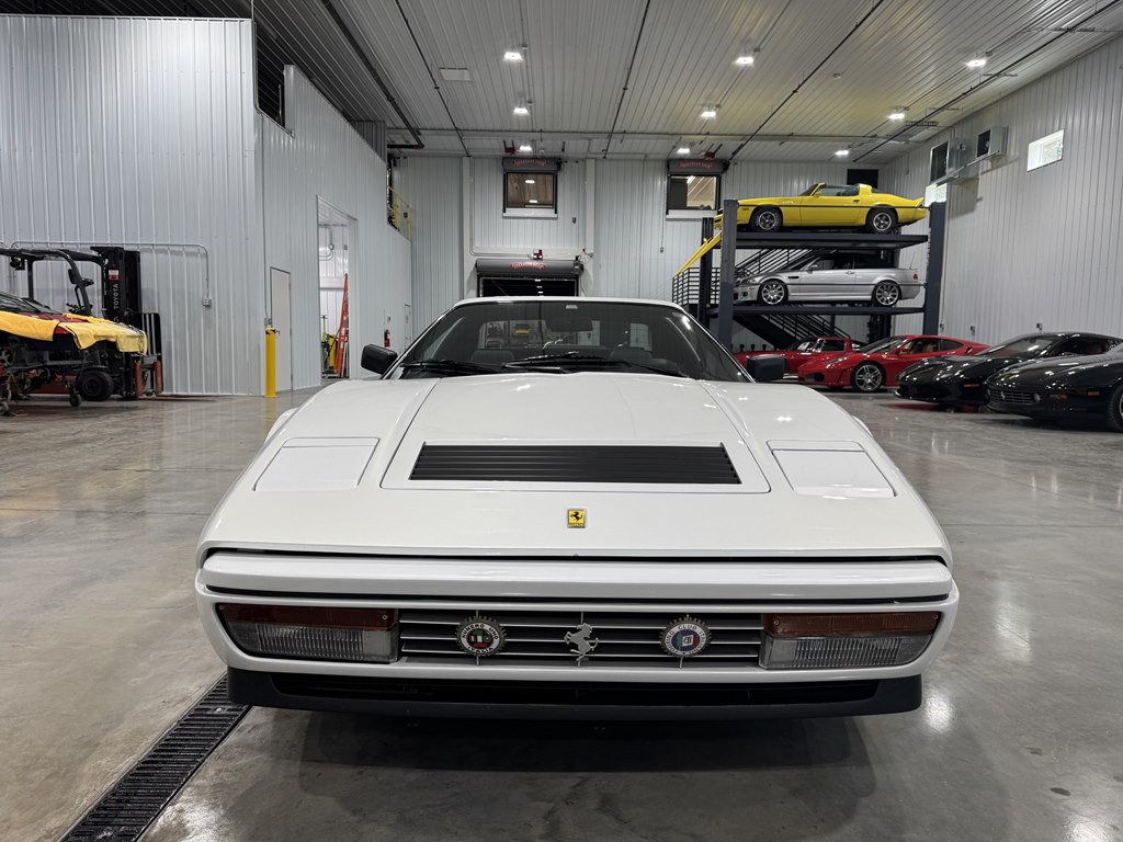 1986 Ferrari 328 Image 3