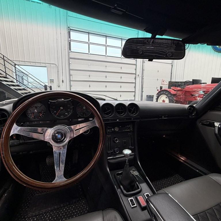 1976 Mercedes-Benz 420-Class Image 10