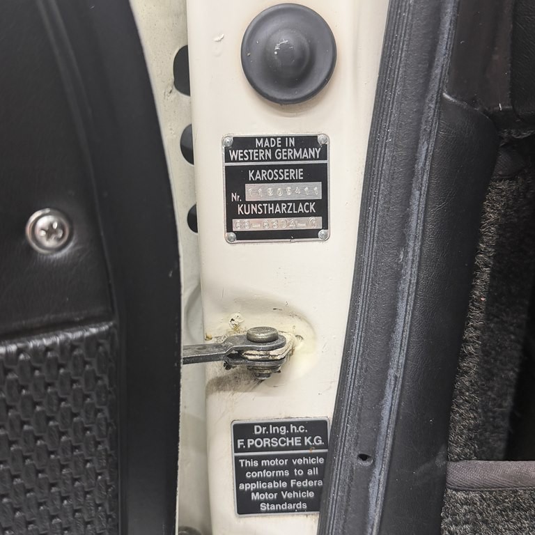 1968 Porsche 911 Image 16