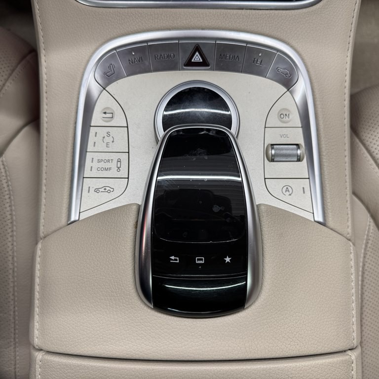 2015 Mercedes-Benz S-Class Image 13