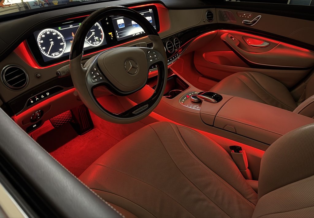 2015 Mercedes-Benz S-Class Image 24