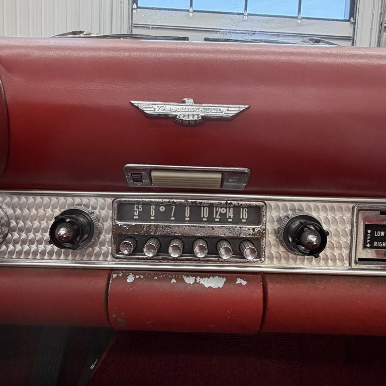 1955 Ford Thunderbird Image 12