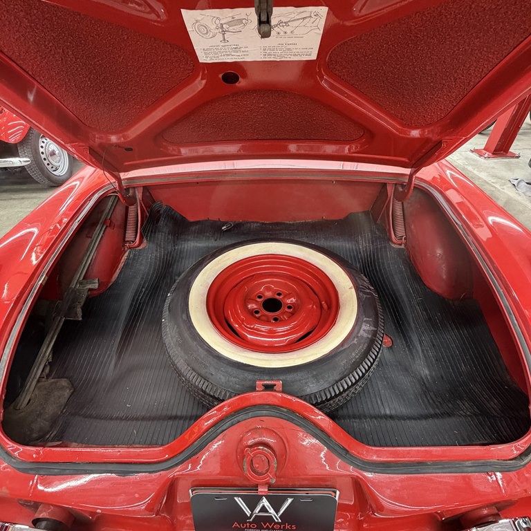 1955 Ford Thunderbird Image 18