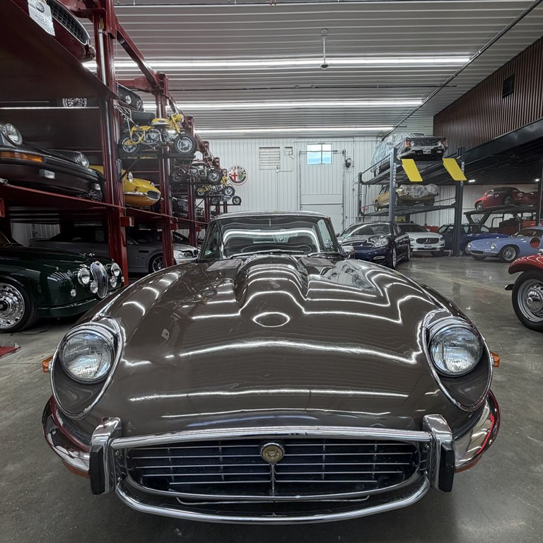 1971 Jaguar E-TYPE Image 3