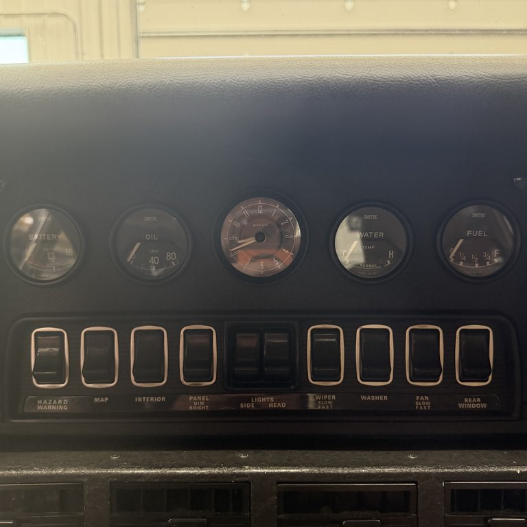 1971 Jaguar E-TYPE Image 14