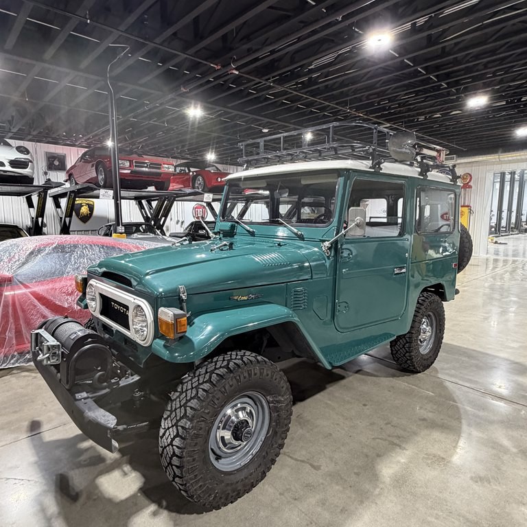 1985 Toyota Land Cruiser Image 1