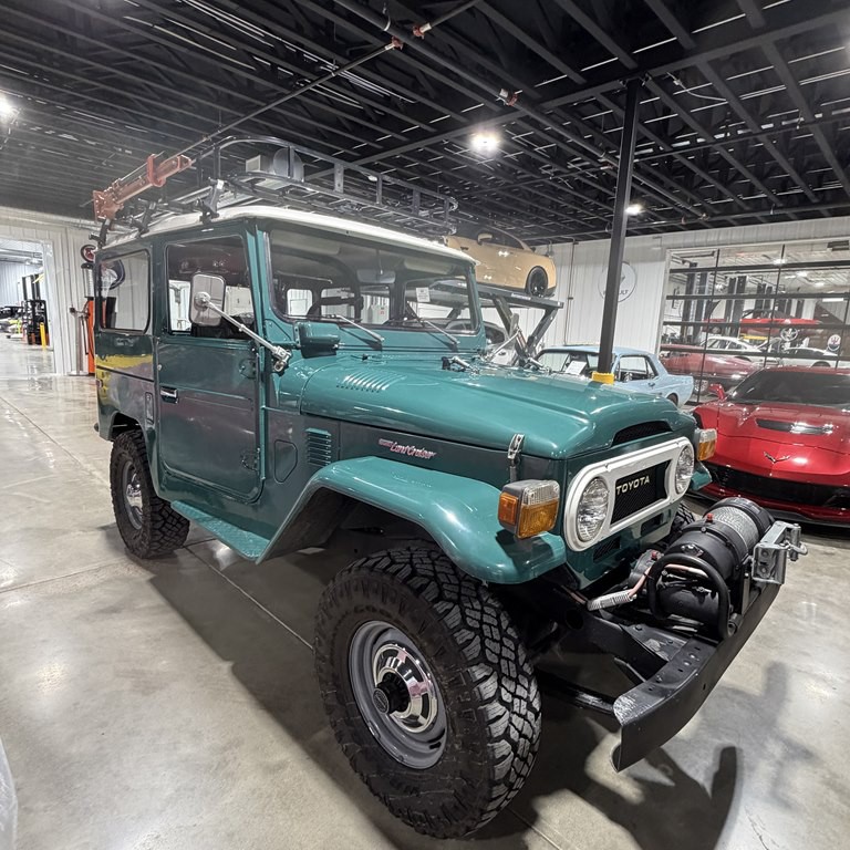 1985 Toyota Land Cruiser Image 2