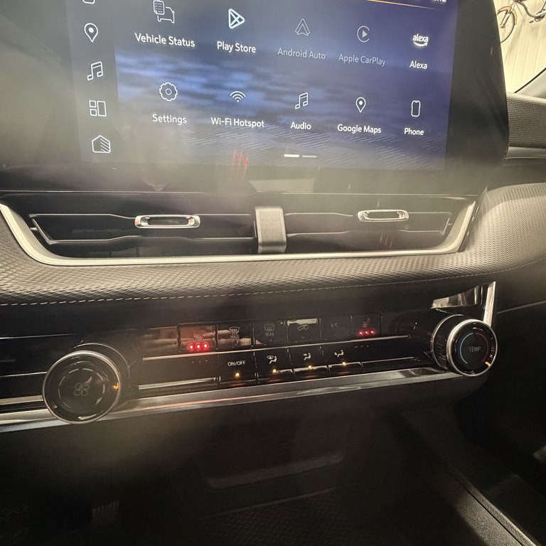 2025 Chevrolet Equinox Image 15