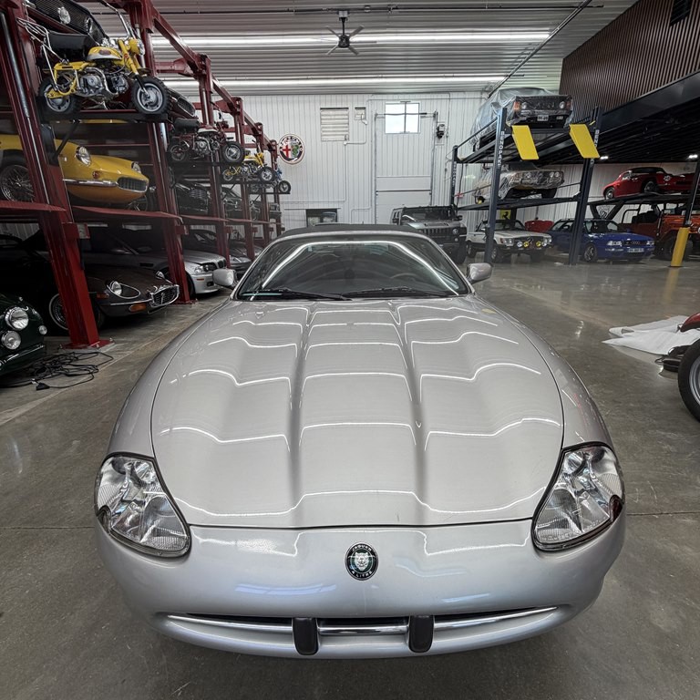 1999 Jaguar XK-Series Image 3