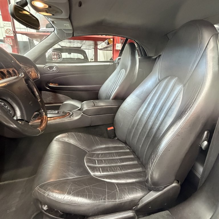 1999 Jaguar XK-Series Image 5