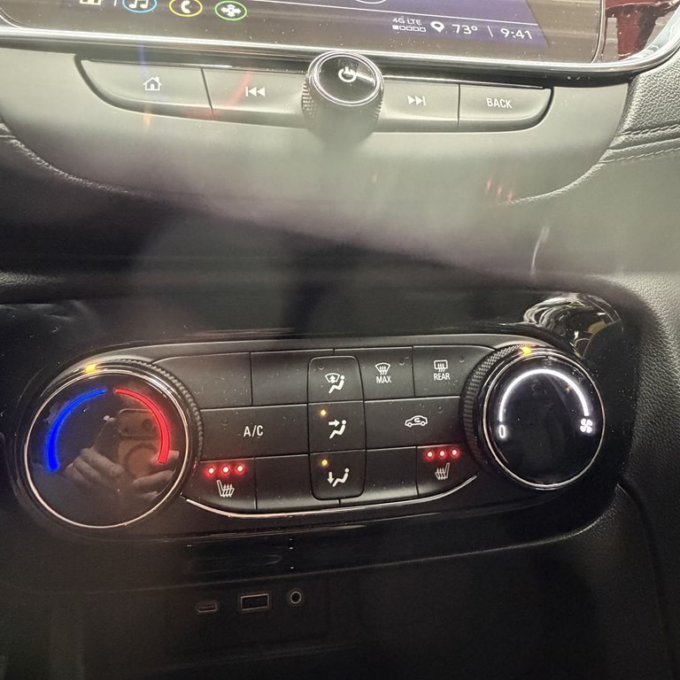 2023 Buick Enclave Image 14