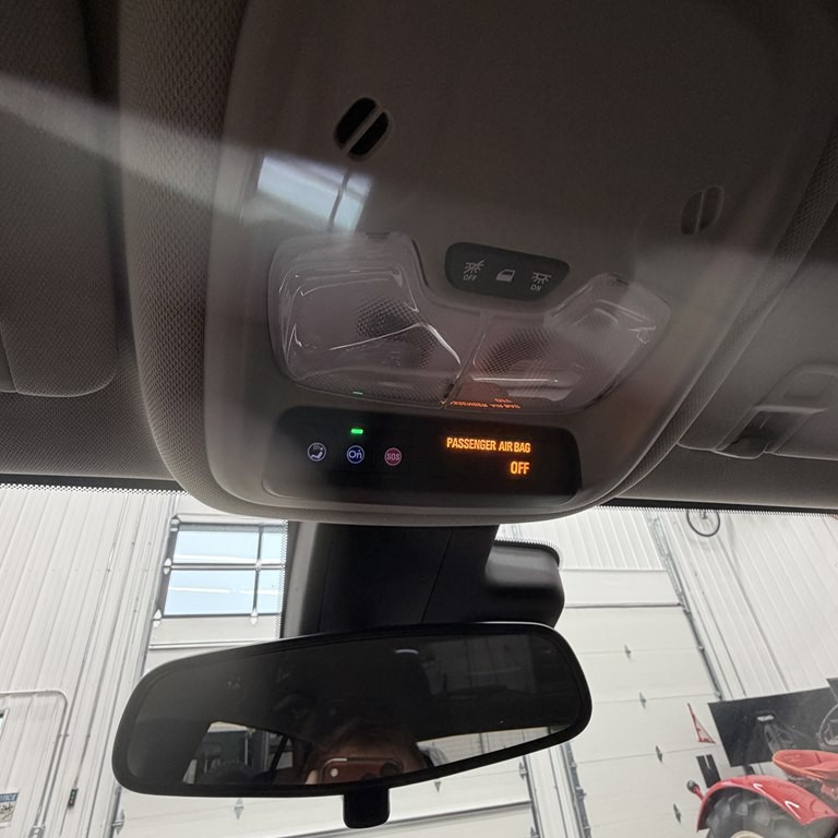 2023 Buick Enclave Image 17