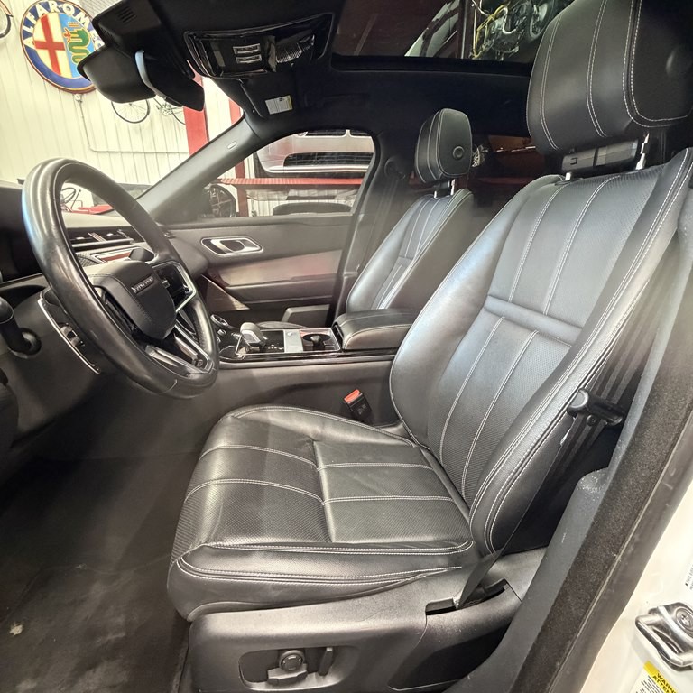 2021 Land Rover Range Rover Image 5