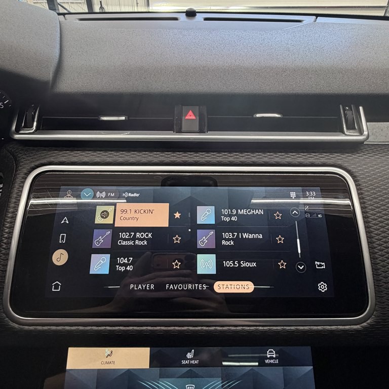 2021 Land Rover Range Rover Image 12