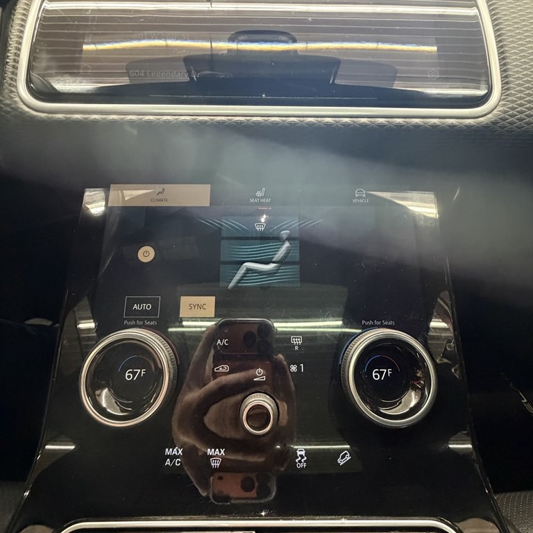 2021 Land Rover Range Rover Image 15