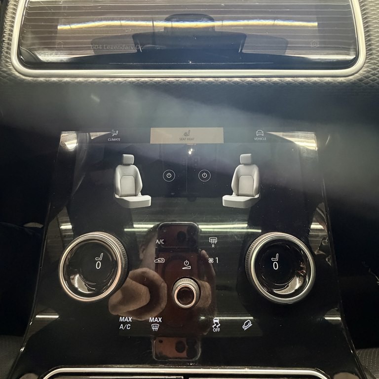 2021 Land Rover Range Rover Image 16