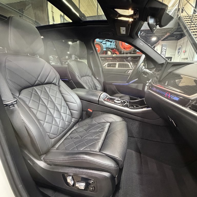 2024 BMW X5 Image 6