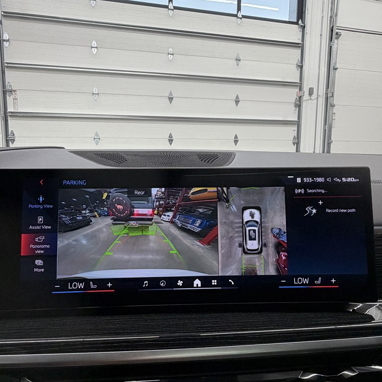 2024 BMW X5 Image 12