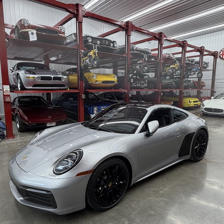 2021 Porsche 911 Image 2