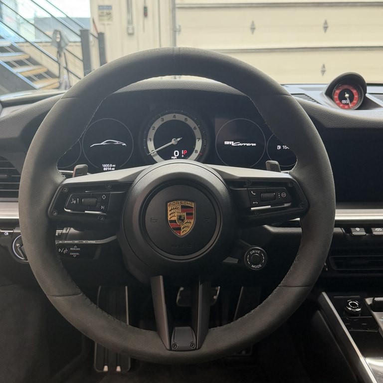 2021 Porsche 911 Image 9