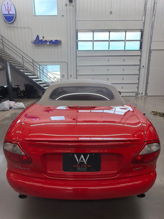 2000 Jaguar XK-Series Image 4